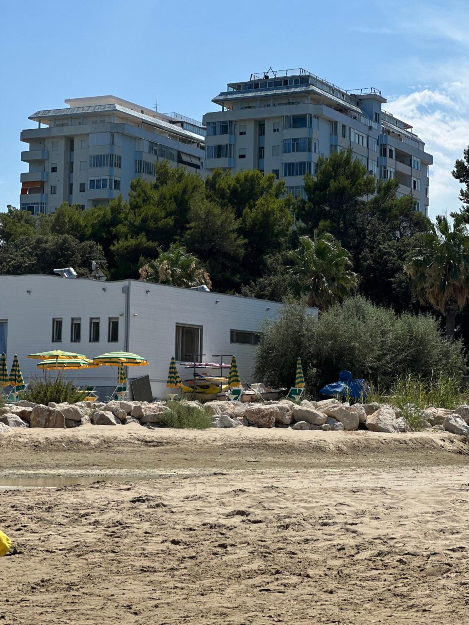 Lortica Apartment Pescara Zewnętrze zdjęcie